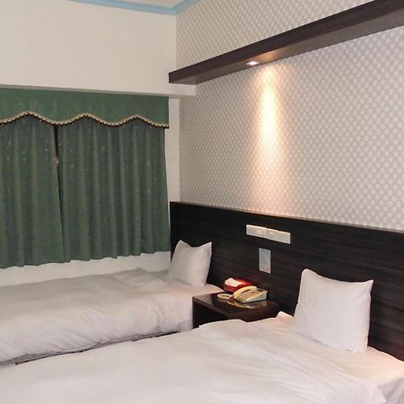 Modern Plaza Hotel Kaohsiung Exterior foto