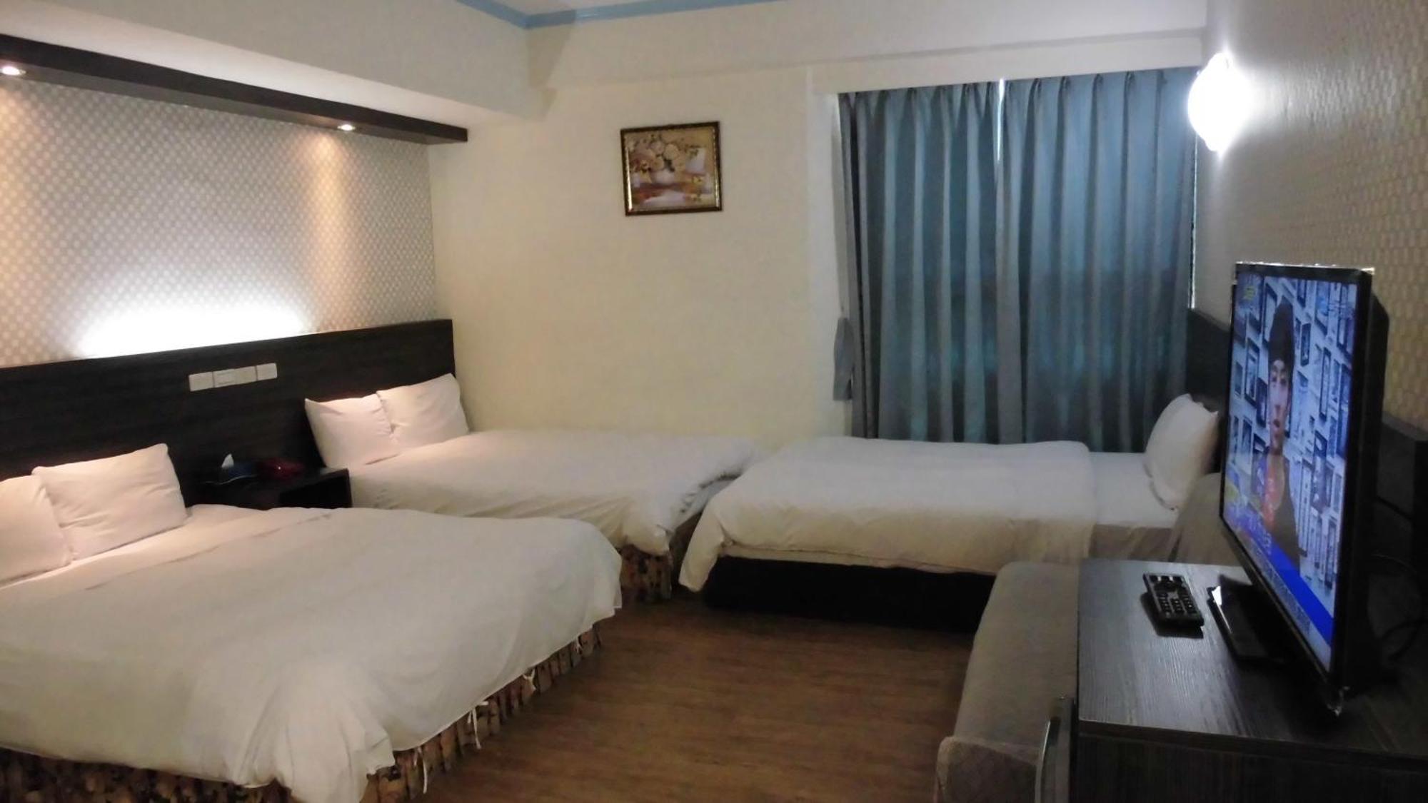 Modern Plaza Hotel Kaohsiung Exterior foto