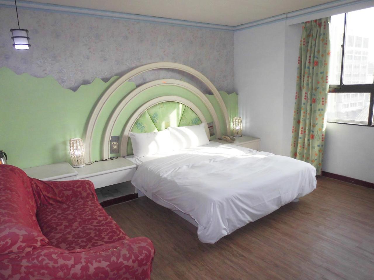 Modern Plaza Hotel Kaohsiung Zimmer foto